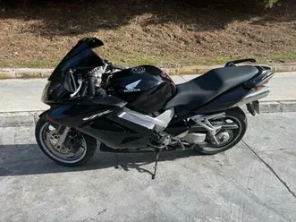 honda - vfr 800