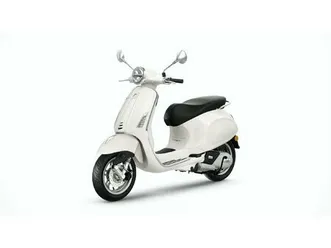 moto neuve: vespa primavera 50