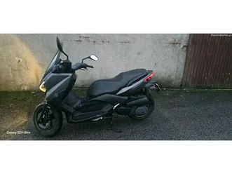 yamaha xmax 250