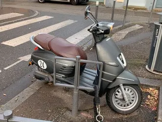 scooter django peugeot 2t 50 cc