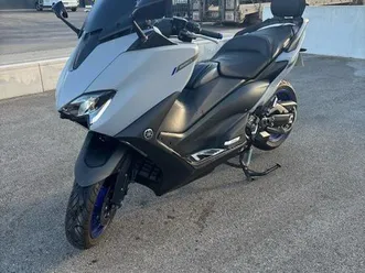 yamaha tmax560