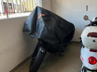 motto guzzi v9 bobber