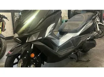 vendo sym cruisym 300 (2021 - 24) usata a genova (codice 9913239) - moto.it