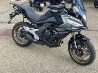 cf moto mt 700 2024 700 cm3 | moto trail | 6 490 km | noir | 01250 ceyzeriat