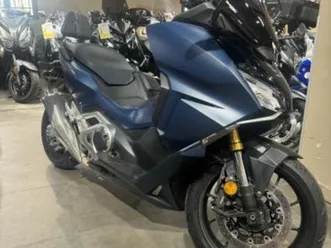 honda nss forza 750 2023 750 cm3 | scooter | 16 000 km | 94340 joinville le pont