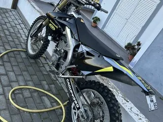rmz 450 matriculada vila real de santo antónio