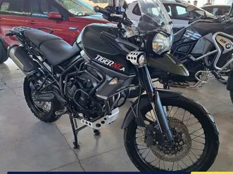 triumph tiger 800 xca