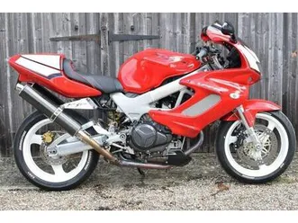 honda vtr 1000f-x firestorm (wow ! really nice) 1999 v reg *with video*