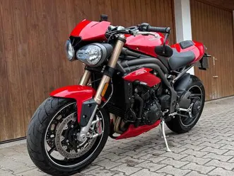 triumph speed triple 1050s