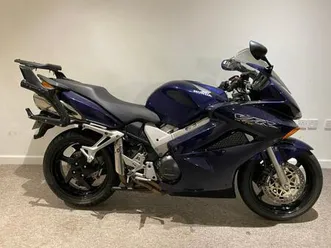 honda vfr 800f-2 low miles full luggage recent big service