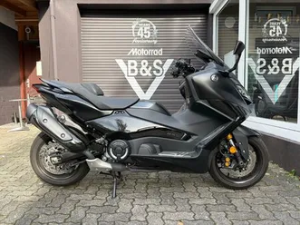 yamaha tmax 560 tech max