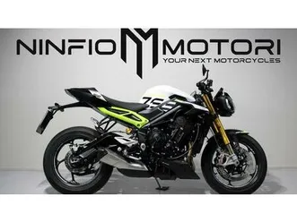 vendo triumph street triple 765 moto2 edition (2023 - 24) usata a torre del greco (codice 9913310) - moto.it