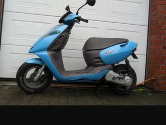 aprilia sonic mofa und 50er papiere läuft sehr gut