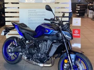 mt09 2025 caixa automatica nova campolide