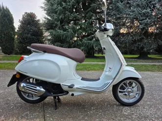 vespa primavera 125 abs