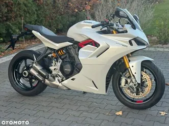 ducati supersport