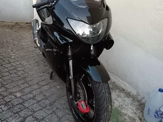 honda cbr 600 f4 marvila