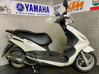 piaggio fly 125 cvt 124 cc