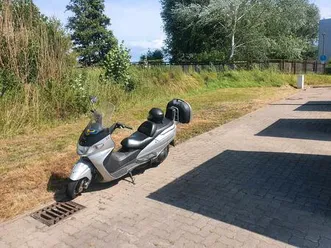 suzuki burgman an 250 ccm