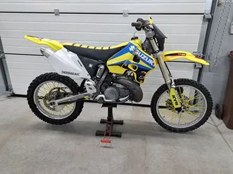 suzuki rm250 2t możliwość rejestracji korycin