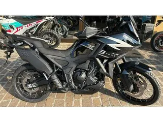 vendo zontes zt703-f (2025 - 26) nuova a cernusco lombardone (codice 9781071) - moto.it