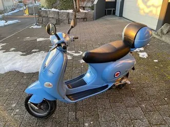 vespa piaggio et4 125 (100 km/h)