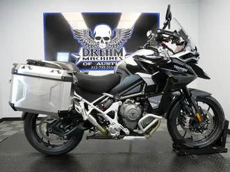 2024 triumph tiger 1200 gt explorer sapphire black