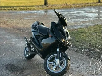 yamaha aerox minarelli stege6 50 ccm 45 km/h papiere