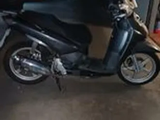 peugeot lxr 200 - 2010