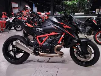 ktm 1290 super duke r 1390 superduke r nero