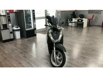 sh 300i abs parabrezza e bauletto