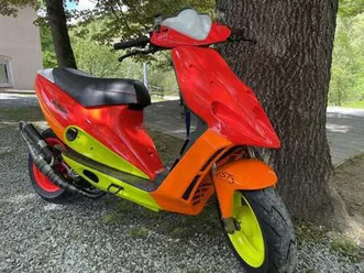 malaguti f 12 arancione