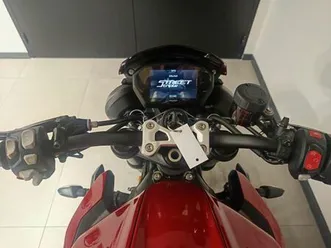 triumph street triple 765 rs 2023 765 cm3 | moto roadster | 9 500 km | rouge | 66330 cabestany