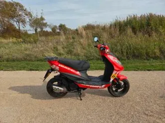 beeline veloce snorscooter - nette staat — scooters | piaggio — marktplaats