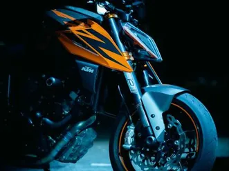 ktm 1290 super duke r