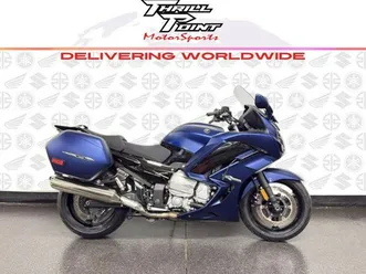 2018 yamaha fjr1300a™
