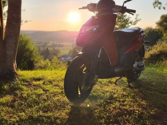 aprilia sr motard 50 cc