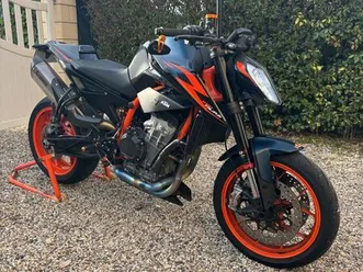 ktm 890 duke r