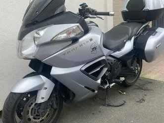 triumph trophy 1200 se