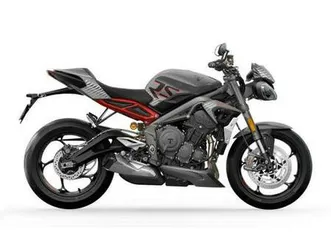 2022 triumph street triple rs