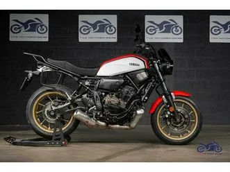 ② yamaha xsr 700 - 5.243 km