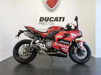 ducati panigale v2 890 cc