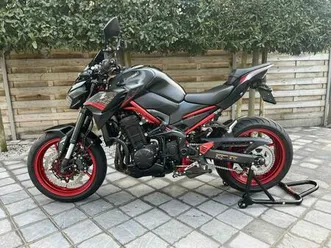 ② kawasaki z900 **10/2021** 35kw**performance**akrapovic**