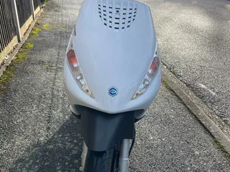 piaggio zip 50 moped petrol cvt euro 5 (3 ps) 49 cc