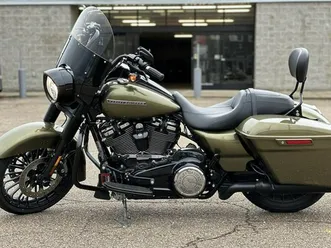 2017 harley-davidson® flhrxs - road king® special