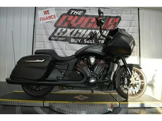 2023 indian challenger dark horse black smoke