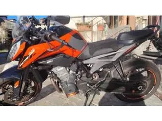 790 duke l (2023 - 24)