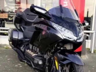 honda goldwing touring dct airbag 2024 1833 cm3 | moto routière | 13 650 km | noir | 17200 royan
