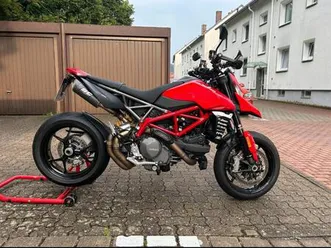 ducati hypermotard 950