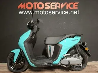 yamaha neo's elettrico dual battery